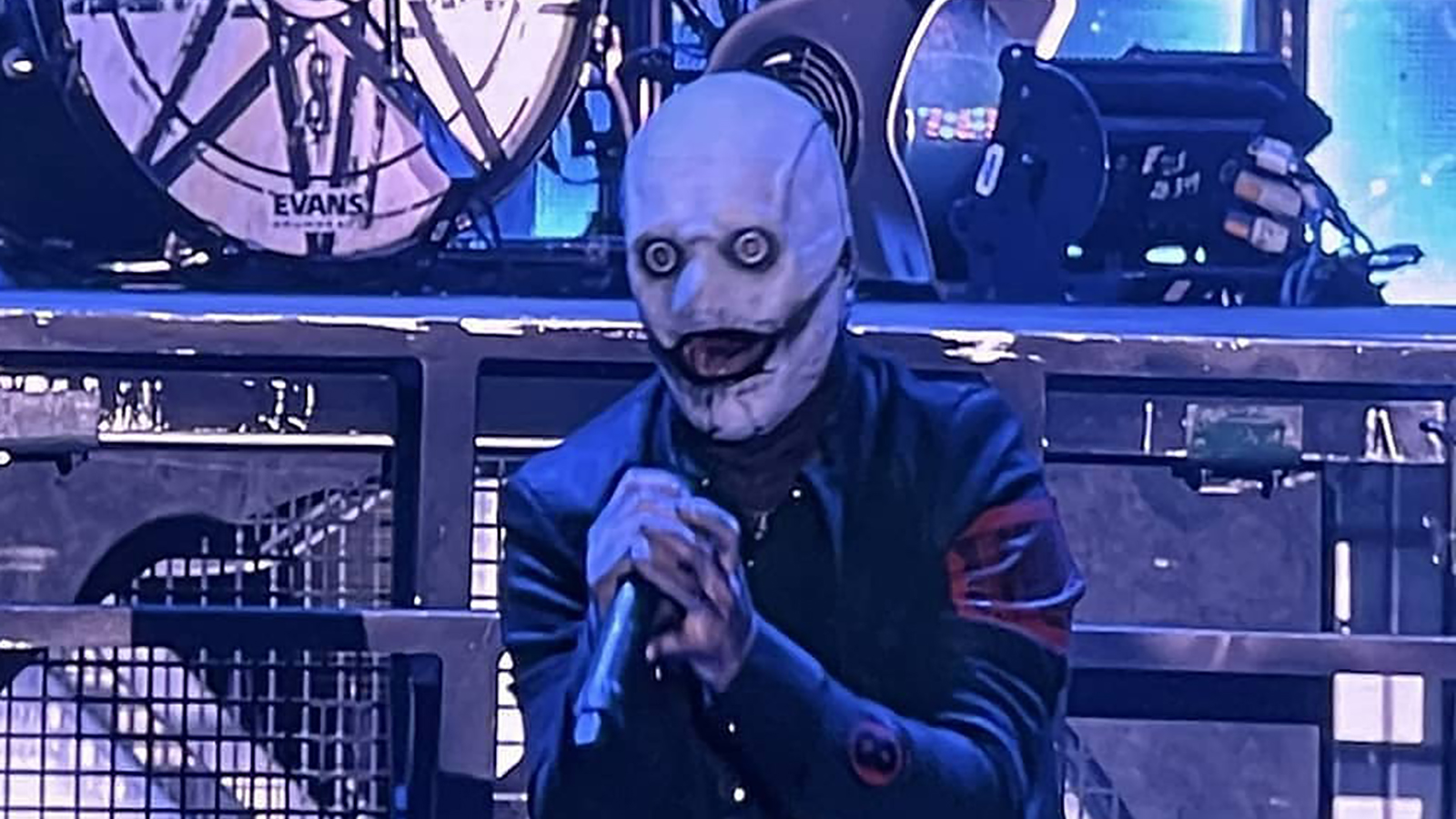 Slipknot's Corey Taylor Debuts New Mask at Rocklahoma 2021 Revolver