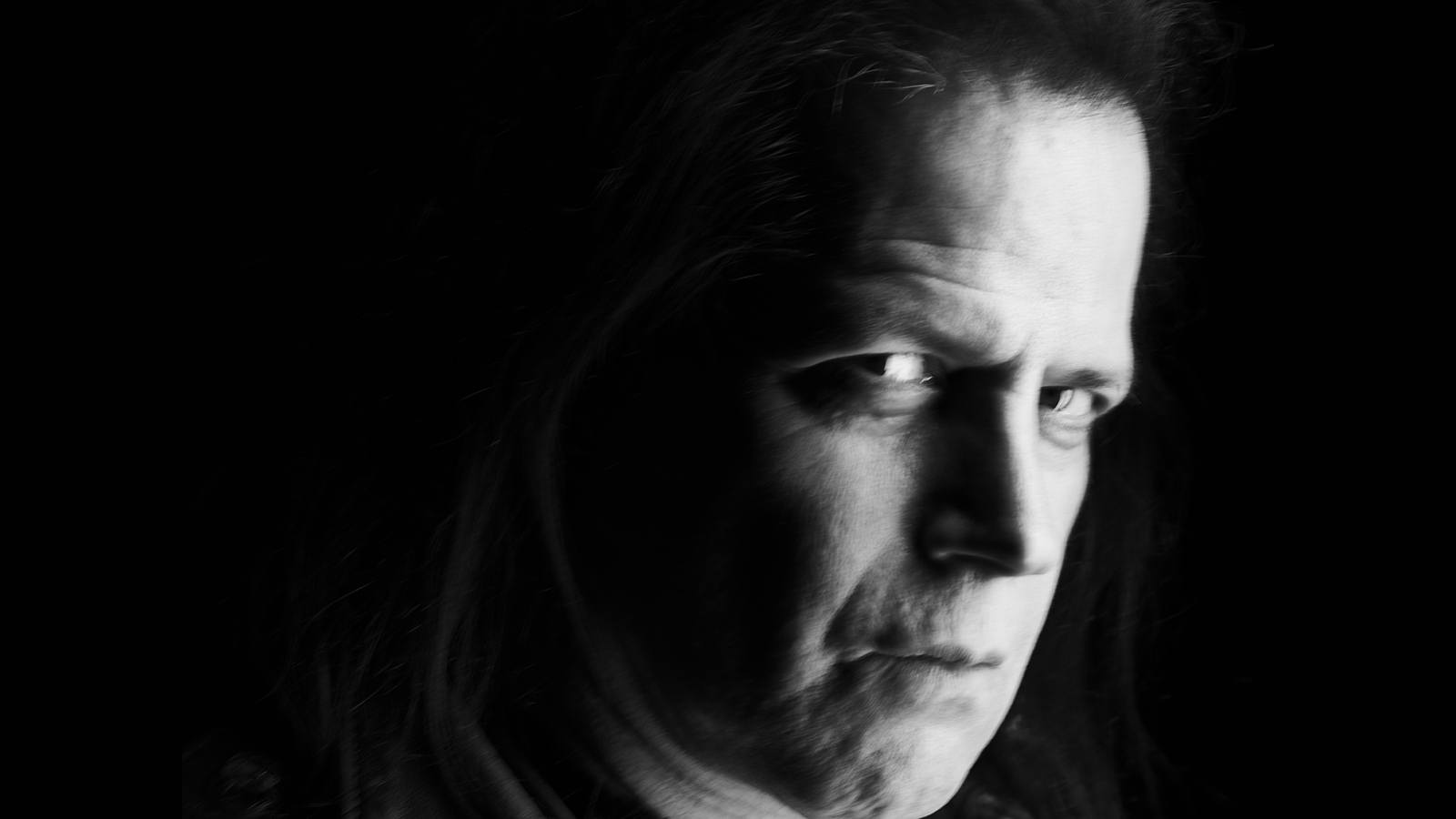 Glenn Danzig on Horror Favorites, Crazy New Verotik Film, Rob